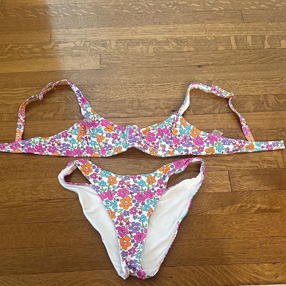 Bright Swimwear Floral Bikini - Picture 1 of 4